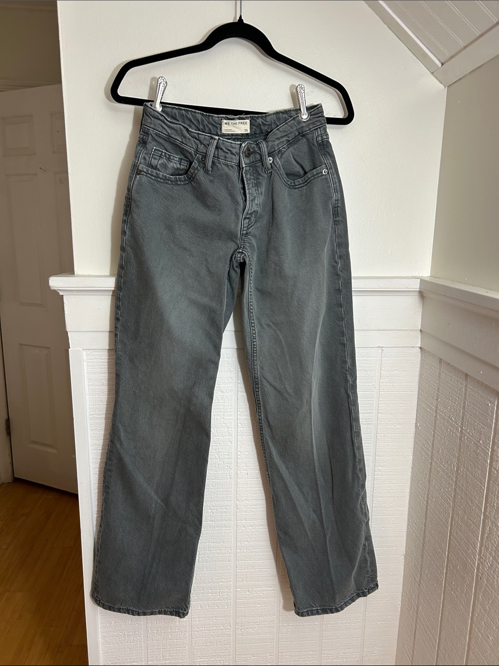 Free People We The Free Gray Relaxed Denim Jeans size 25
